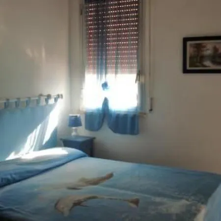 'mare Blu 3' In Strandnaehe By Interhome