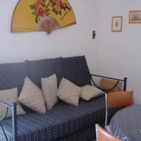 Daire 'mare Blu 3' In Strandnaehe By Interhome